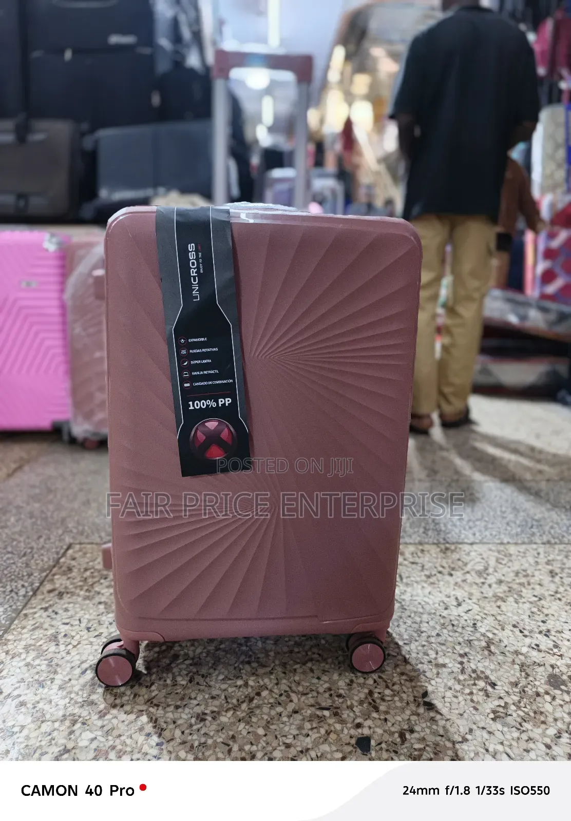 Good Paten Plastic Suitcase. Medium Size