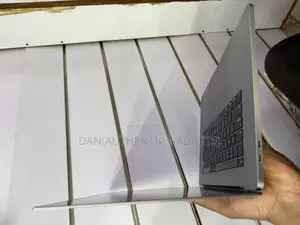 Laptop Apple MacBook Pro 2019 32GB Intel Core I9 SSD 1T