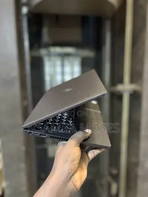 Laptop Dell Latitude 5400 8GB Intel Core I7 SSD 256GB