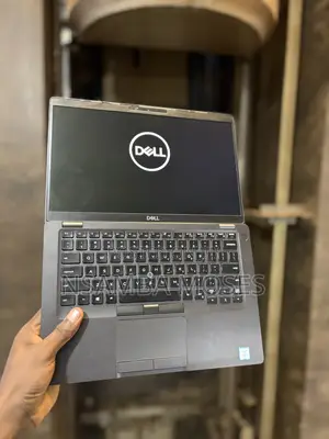 Laptop Dell Latitude 5400 8GB Intel Core I7 SSD 256GB