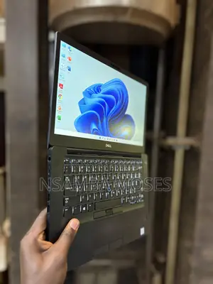 Laptop Dell Latitude 7490 8GB Intel Core I7 SSD 256GB