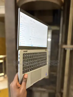 Laptop Dell Latitude 5330 16GB Intel Core I7 SSD 512GB