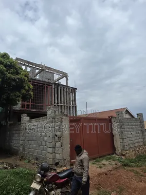 4bdrm Maisonette in Wakiso / Wakiso for sale