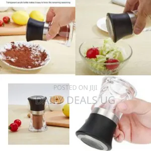Manual Spice Grinder / Salt and Pepper Mill - Multicolor