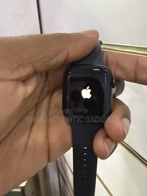 Usa Model Apple Watch Series 9 Black and Silver 41mm Both New