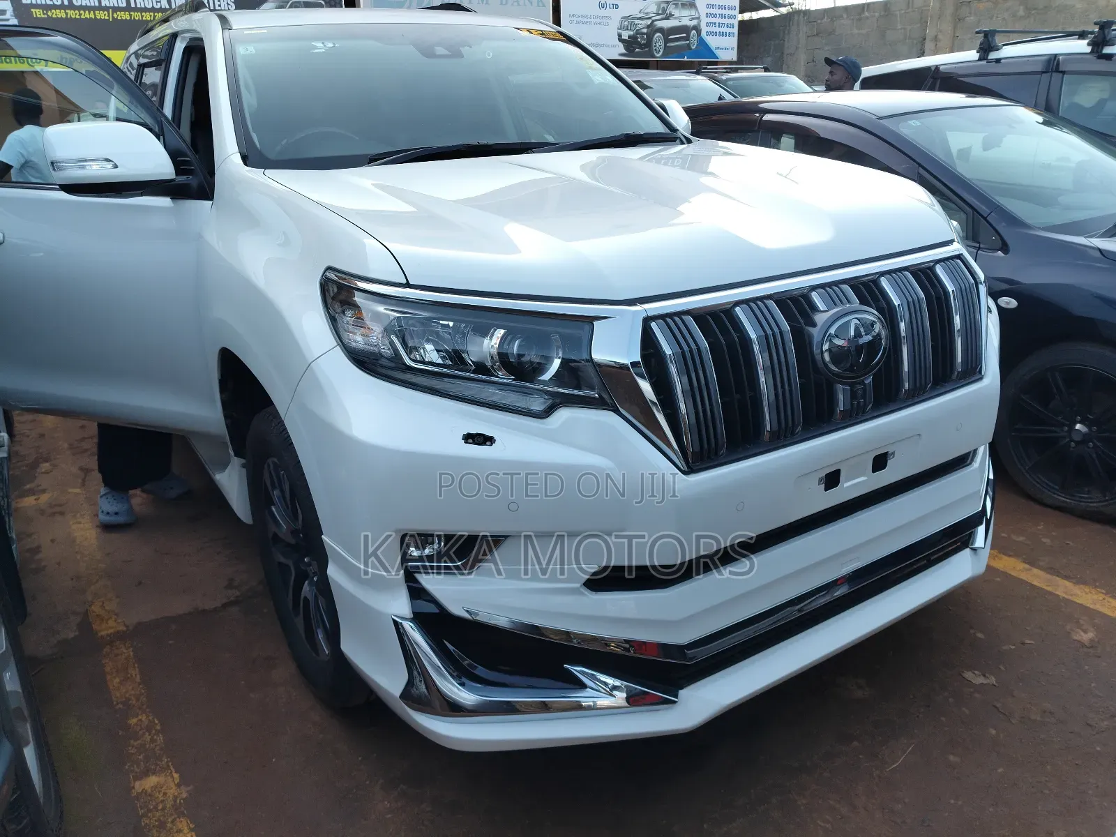 Toyota Land Cruiser Prado 2022 White