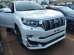 Toyota Land Cruiser Prado 2022 White