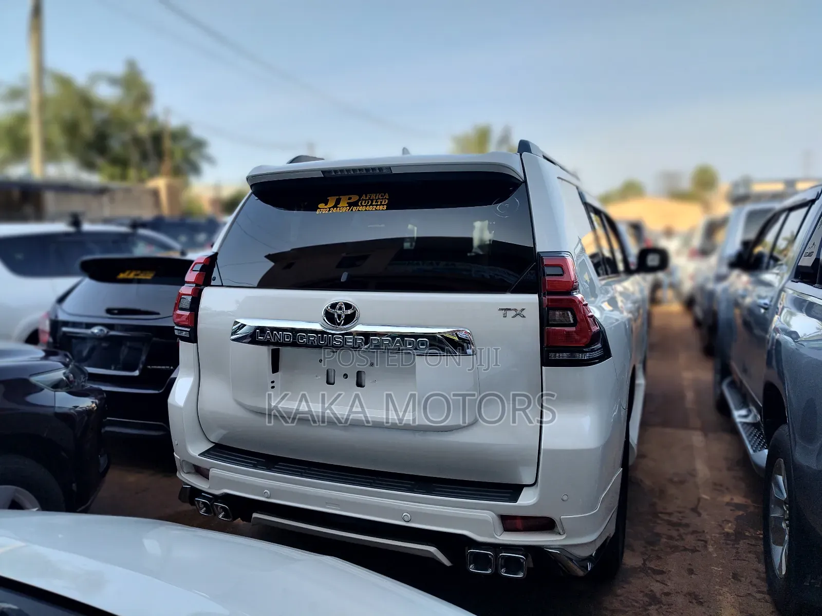 Toyota Land Cruiser Prado 2022 White