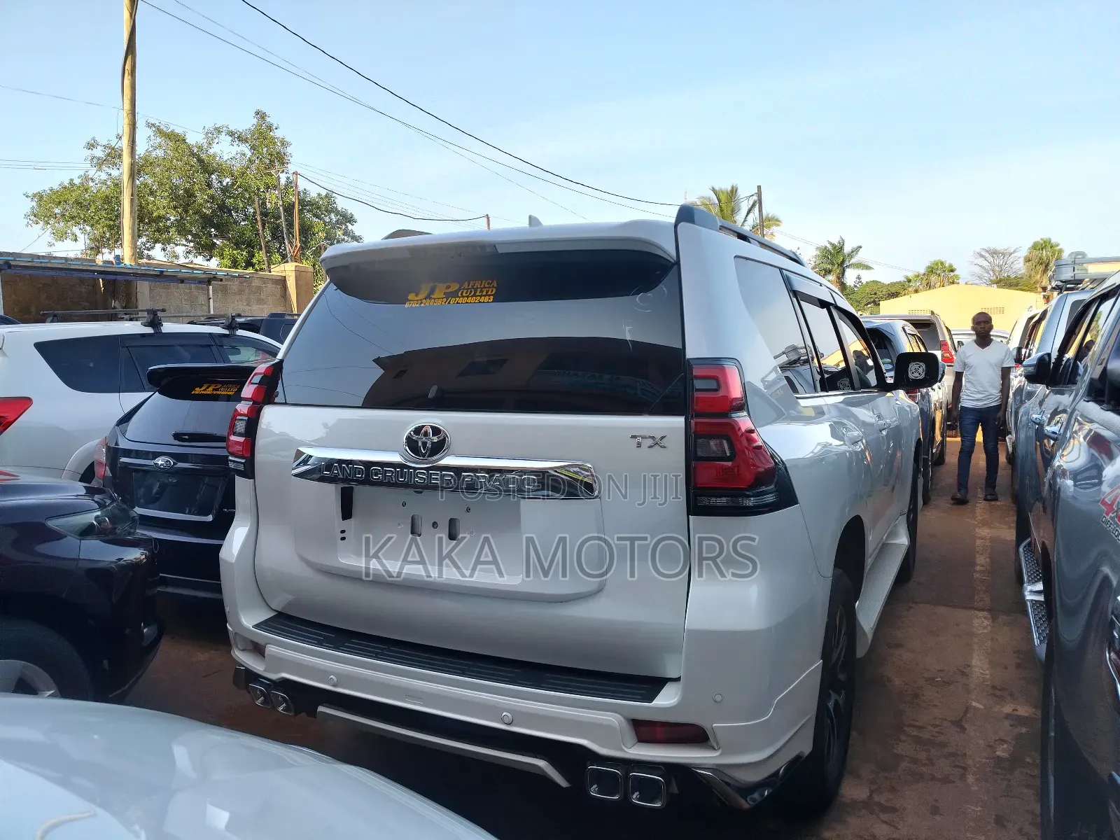 Toyota Land Cruiser Prado 2022 White