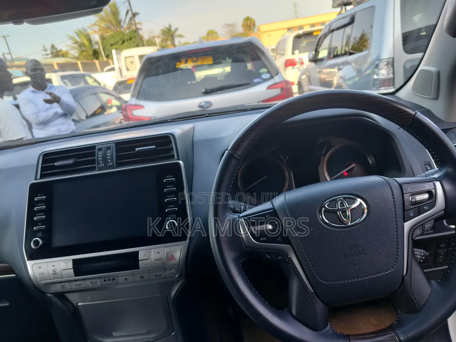 Toyota Land Cruiser Prado 2022 White