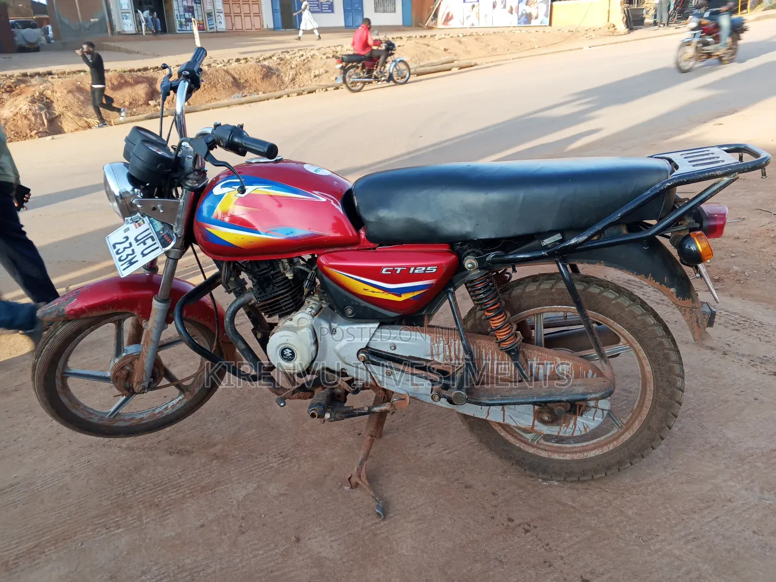 Bajaj Boxer 125 2022 Red