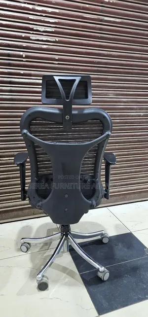 Strong Office Chair With All Functions
