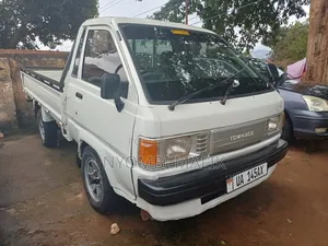 Town Ace Truck