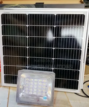 400w Blue Carbon Solar Floodlight