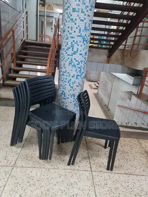 Moderate Outdoor Indoor Plastic Chairs for Garden Beach Bar Hotels
