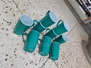 Visitor Plastic Drinking Cups 12pc