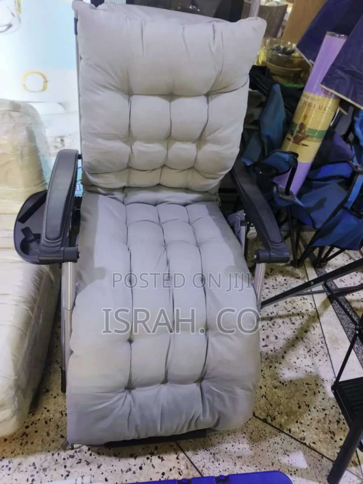 Foldable Chair / Rocking Chair