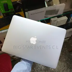 Laptop Apple MacBook 2014 8GB Intel Core i5 SSHD (Hybrid) 128GB
