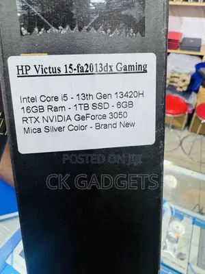 New Laptop HP Victus 15 16GB Intel Core i5 SSD 1T