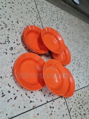 Orange Plastic Plates Orange Plastic Plates 12pcs