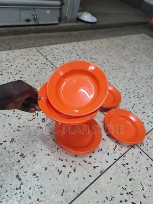 Vintage 10dzns School Plastic Plates Plastic Plates 120pcs