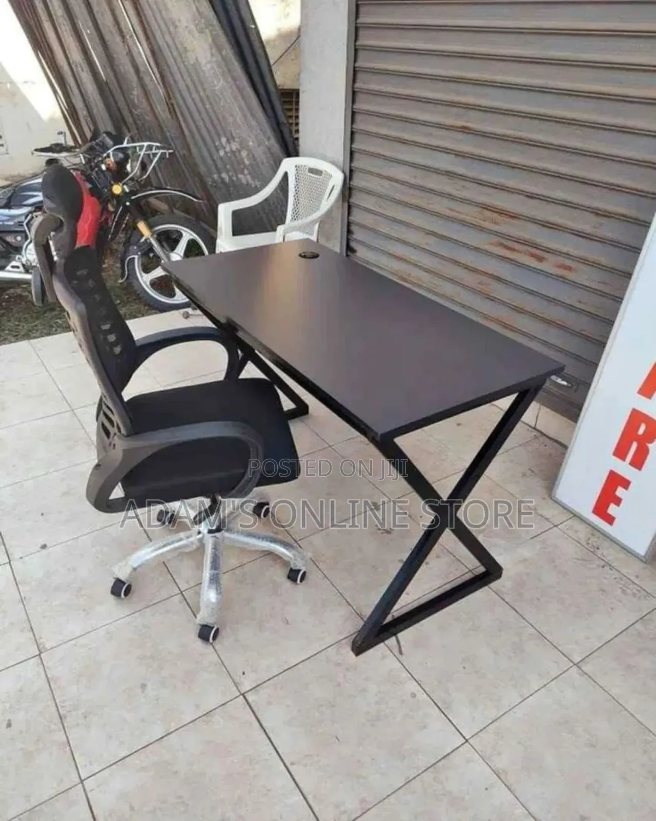 Office Table Desk and Office Chair Seater