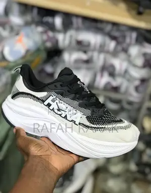 Original Men’S Hoka Skyflow Running Sneakers