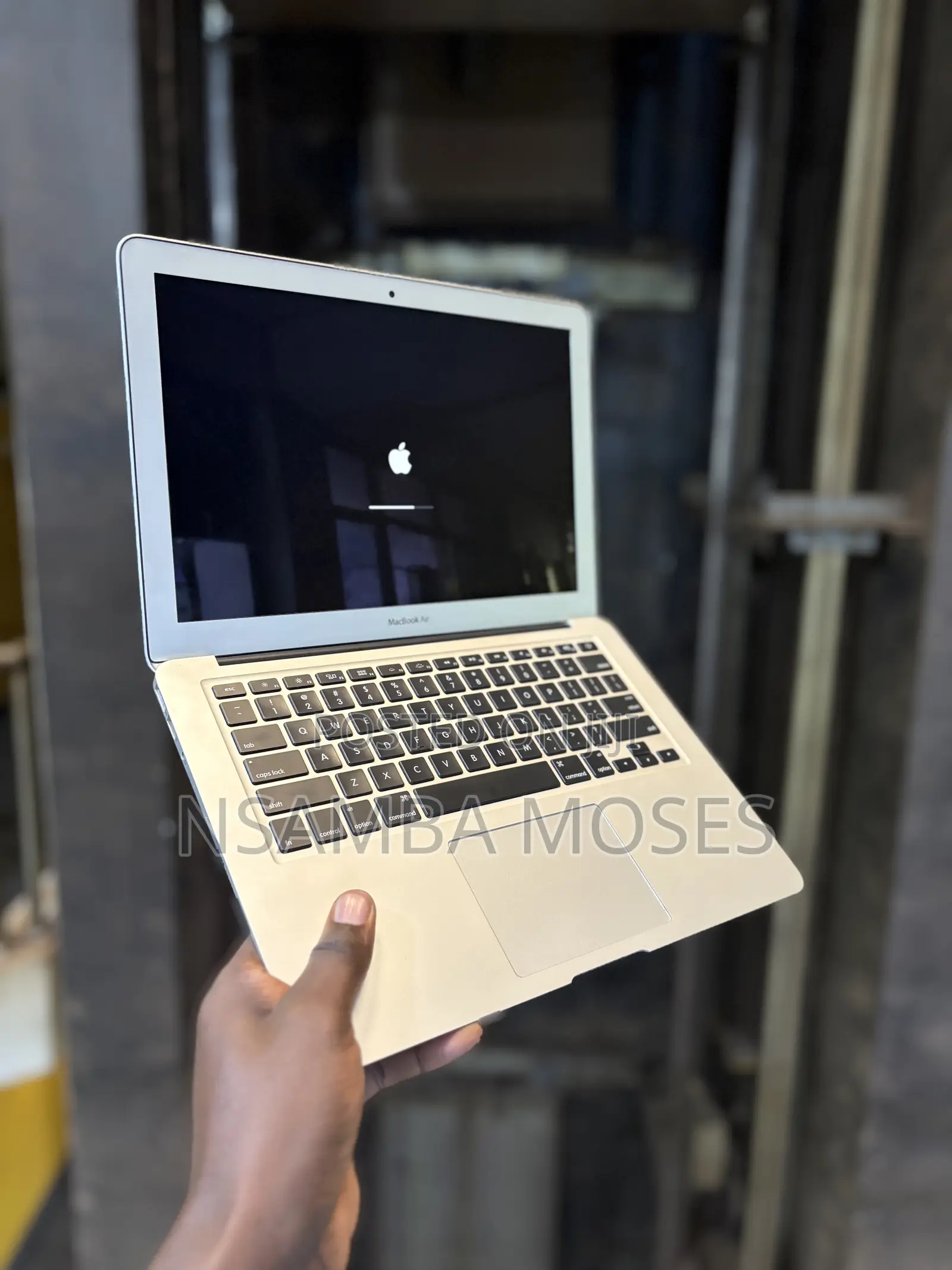 Laptop Apple MacBook Air 8GB Intel Core i7 SSD 256GB