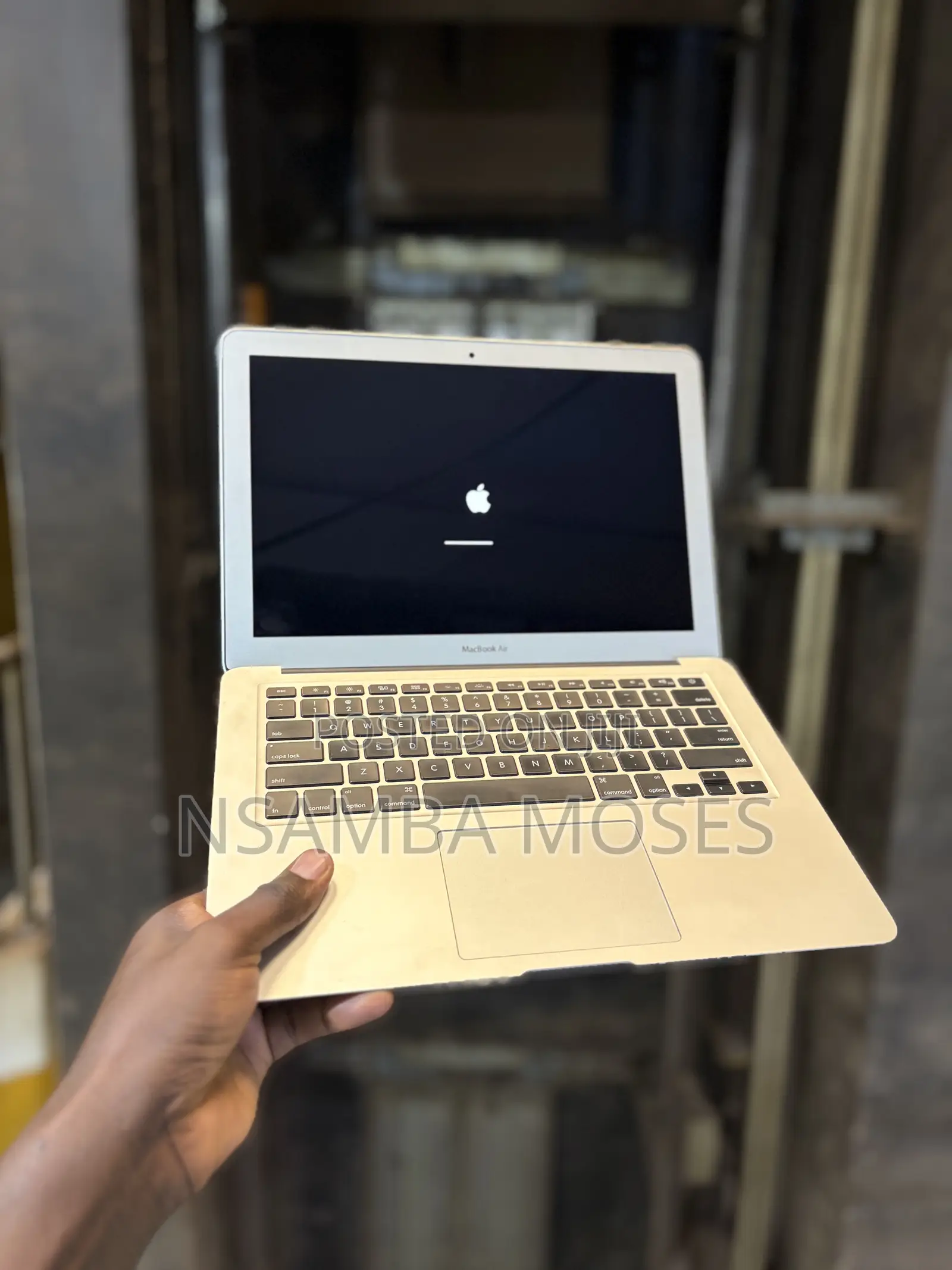 Laptop Apple MacBook Air 8GB Intel Core i7 SSD 256GB