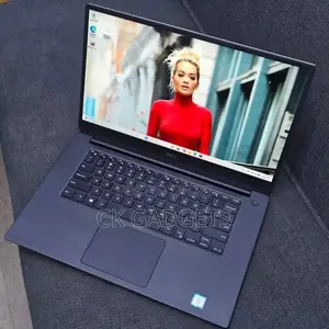 New Laptop Dell Precision 15 5540 16GB Intel Core i9 SSD 512GB