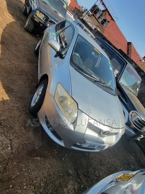 Toyota Auris 2009 Silver