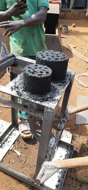 Manal Chacoal Briquettes Machines 2