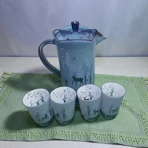 Hard Juice Jar With 4 Glasses