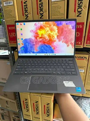 New Laptop Dell Vostro 1440 8GB Intel Core i5 SSD 256GB
