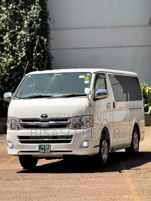 Toyota HiAce 2012 White