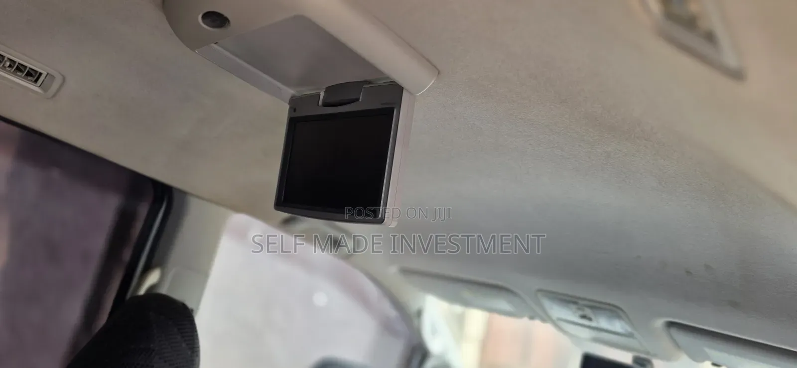 Toyota Noah 2011 White
