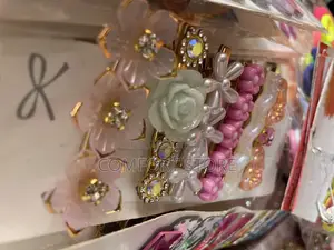 Hair Clips and Veils