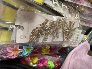 Hair Clips and Veils