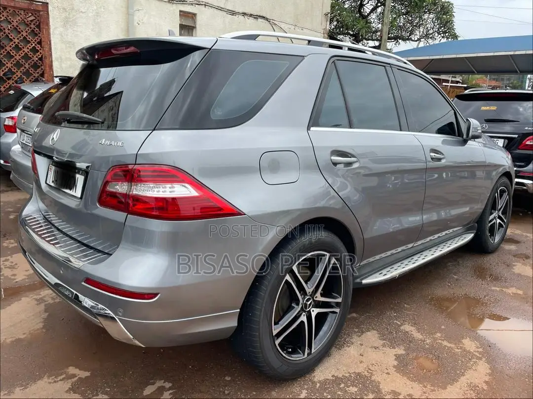 Mercedes-Benz M Class 2013 Gray