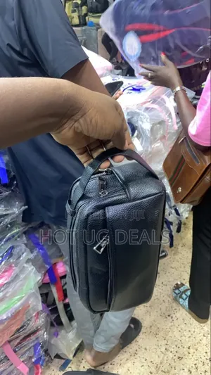 Mens Classic Small Clutch / Hand Bag