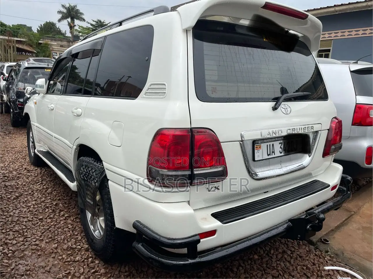 Toyota Land Cruiser 2005 White