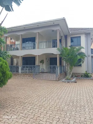5bdrm House in Ntinda, Central Division for sale