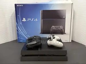 Sony Playstation 4 Ps4 500gb Jet Black Console With Two Controllers