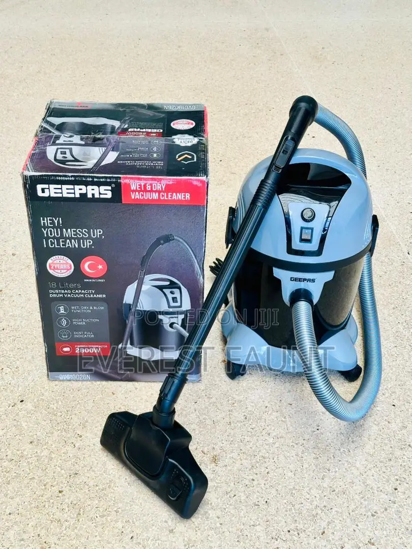 Geepas Vacuum Wet and Dry Cleaner
