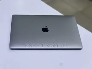 Laptop Apple MacBook Pro 2020 16GB Intel Core i7 SSHD (Hybrid) 512GB