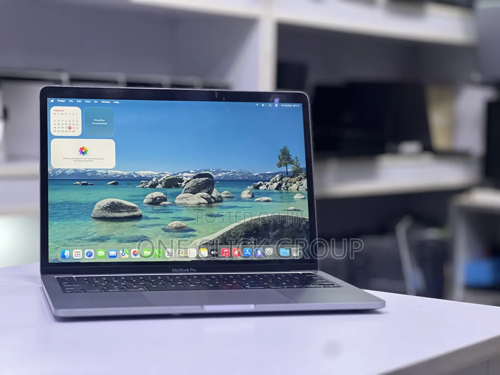 Laptop Apple MacBook Pro 2020 16GB Intel Core i7 SSHD (Hybrid) 512GB