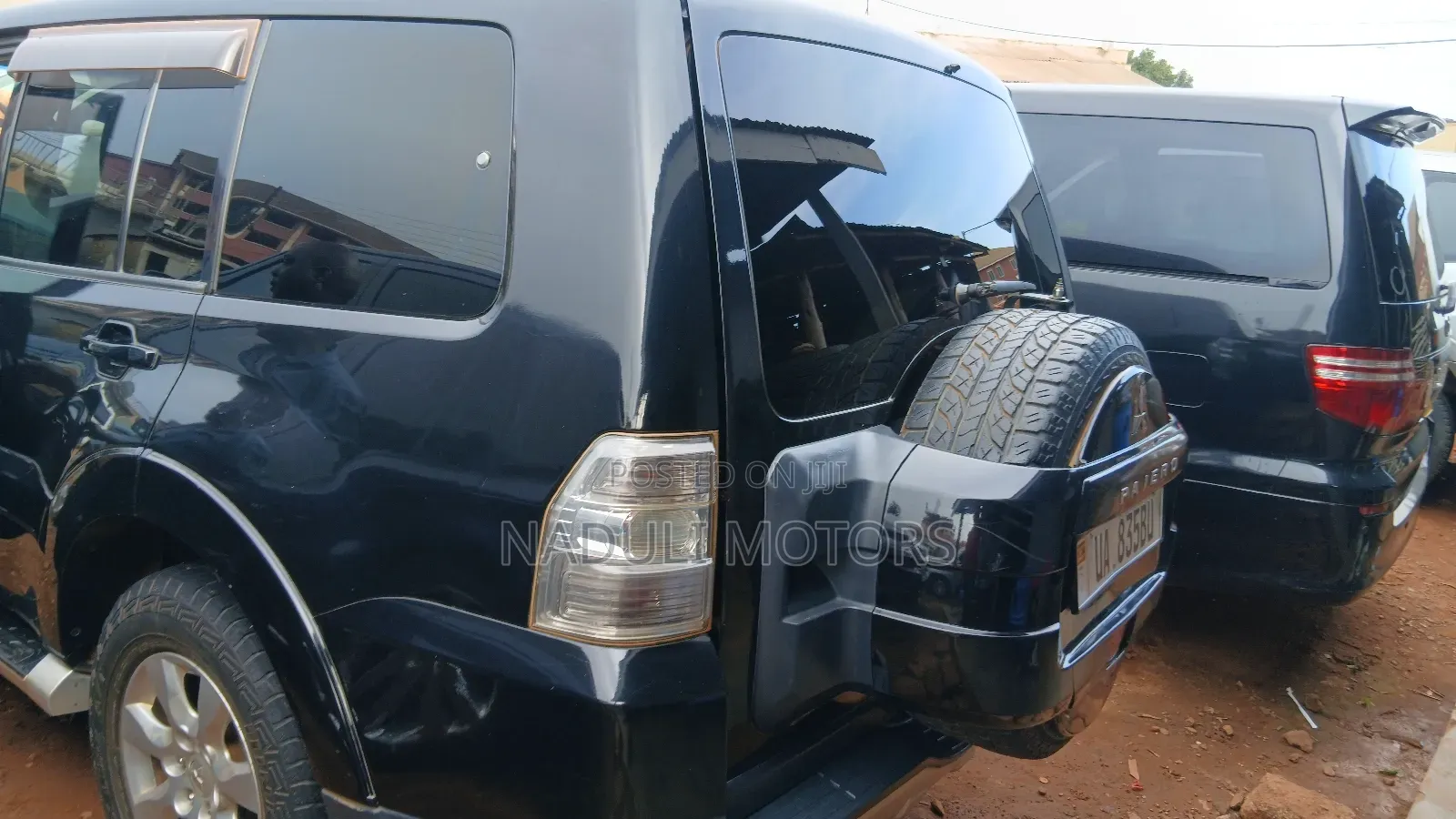Mitsubishi Pajero 2011 Black