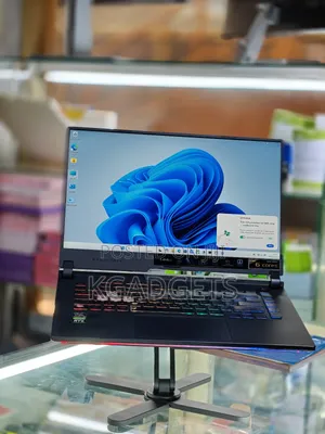Laptop Asus ROG Strix G15 G512 16GB AMD Ryzen 5 SSD 512GB