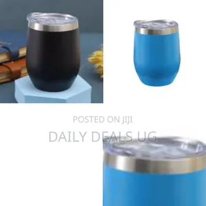 Stainless Steel Insulated Tumbler With a Lid