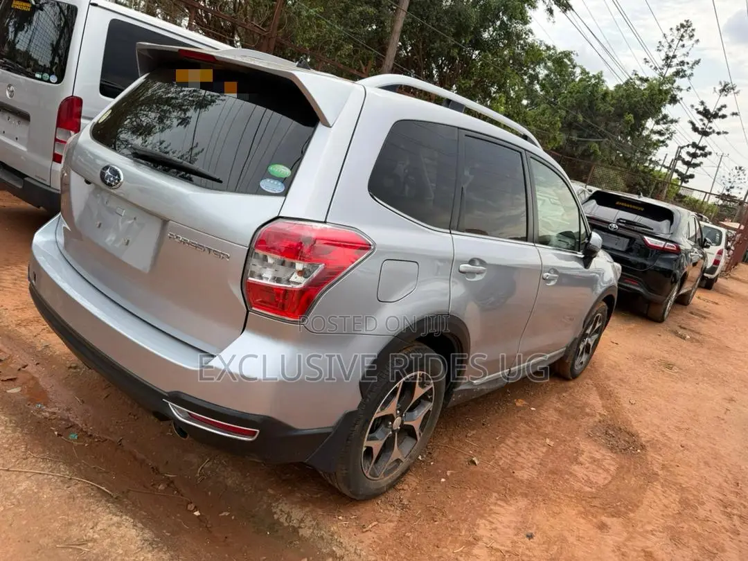Subaru Forester 2015 Silver